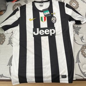2012 JUVENTUS Home Jersey Size XL Brand New with Tags